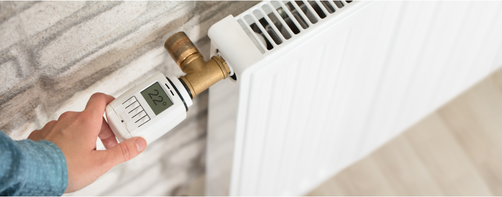 ¿Cómo ajustar los radiadores con un termostato?